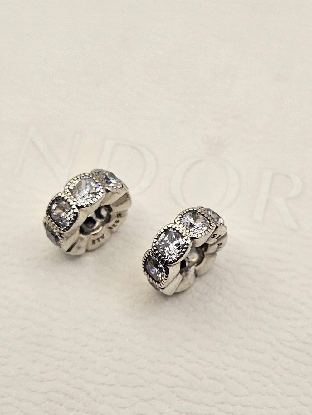 ⭐️ Authentic Pandora SPACERS - Picture 2 of 5